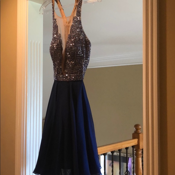 Sherri Hill Dresses & Skirts - Gorgeous short Sherri Hill.